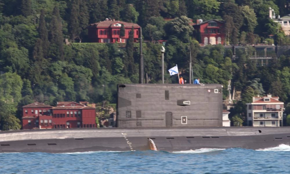 Κινητικότητα στην Α. μεσόγειο: Ρωσικό υποβρύχιο στη Συρία - Τουρκία-Ιράν κατά Ισραήλ